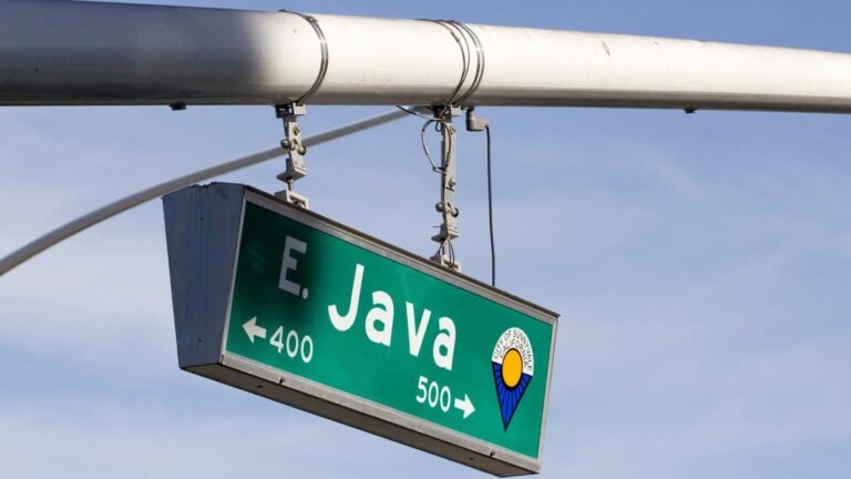 Project Detroit, bridging Java, Python, JavaScript, moves forward